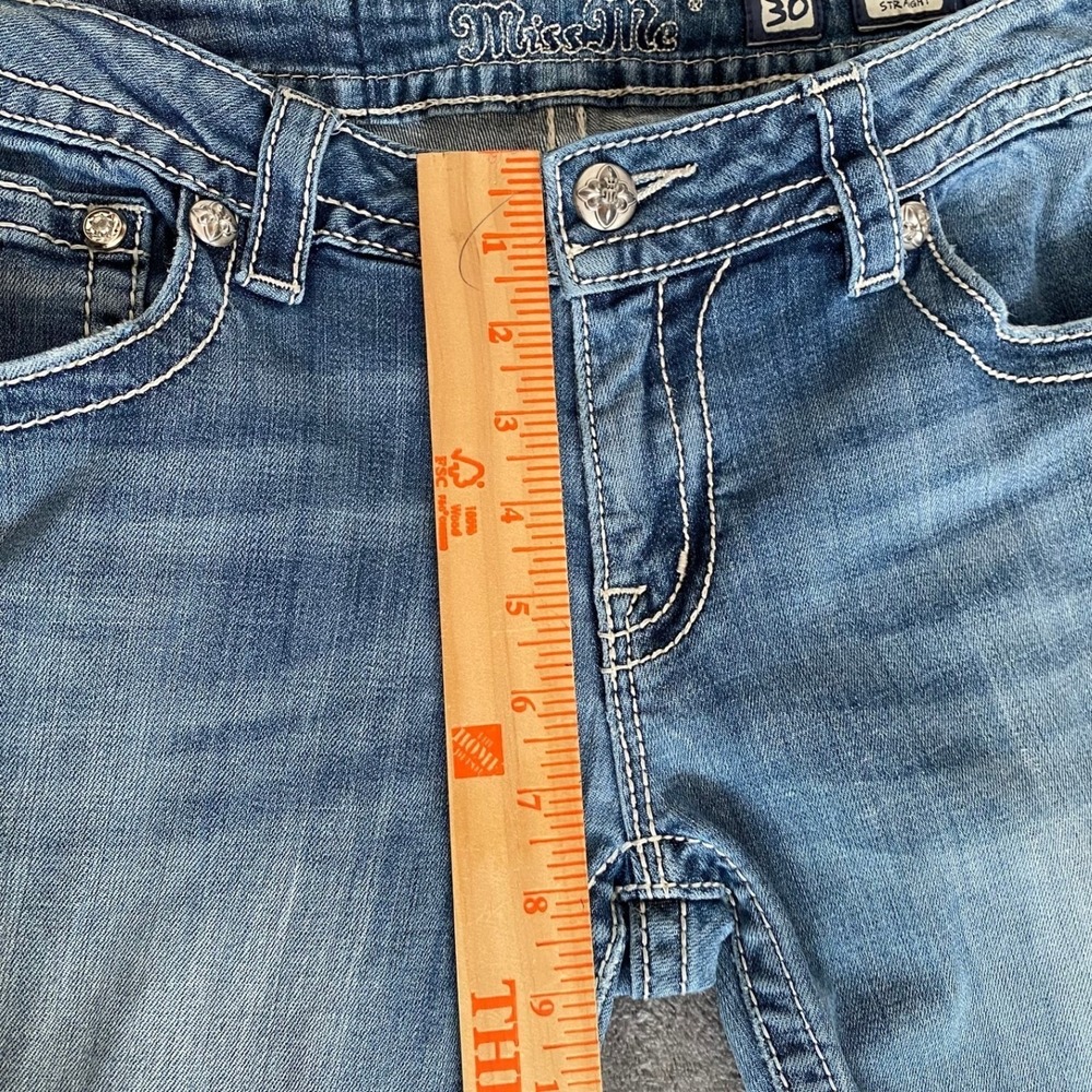 Miss Me Signature Straight Jeans 30x33 Blue Embroidered Sequin Low Rise Denim - Picture 12 of 16